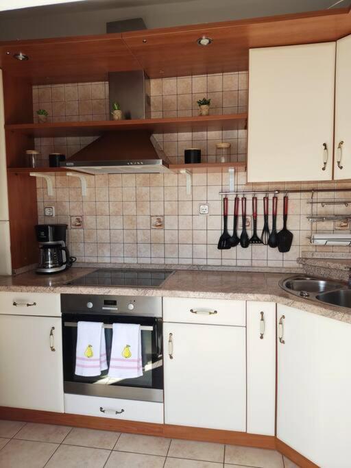 Bird View Apartment Carlissima Трогір Екстер'єр фото